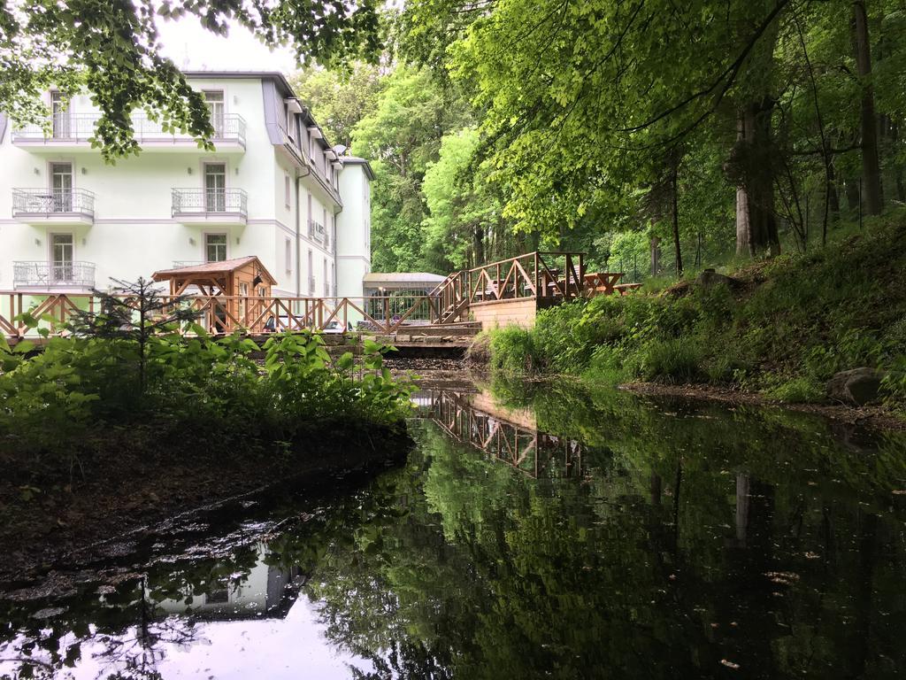 Parkhotel Forest Mariënbad Buitenkant foto